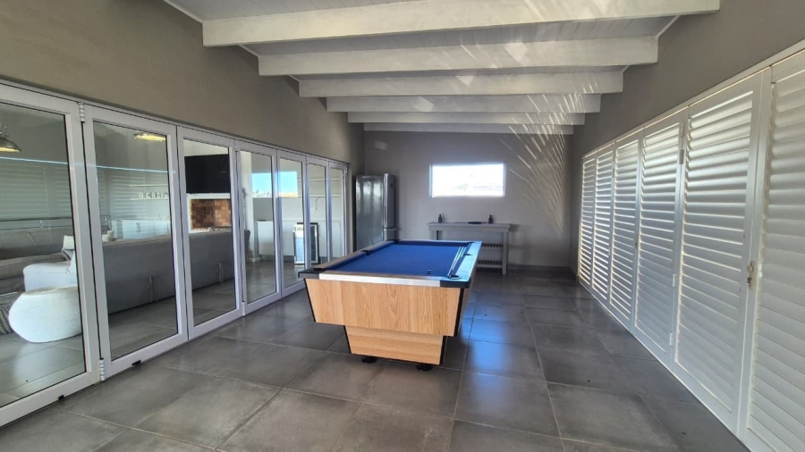 4 Bedroom Property for Sale in Myburgh Park Western Cape